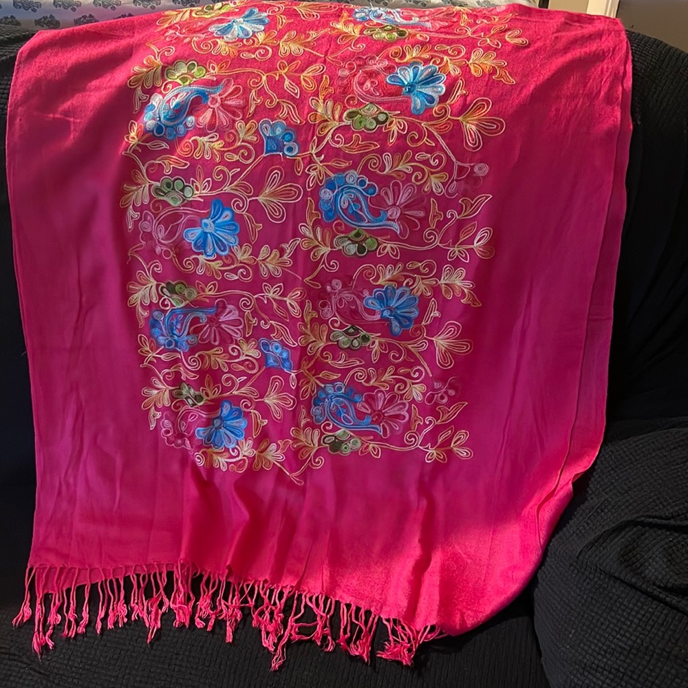 Multicolored scarf. Brand new. Selling for $7